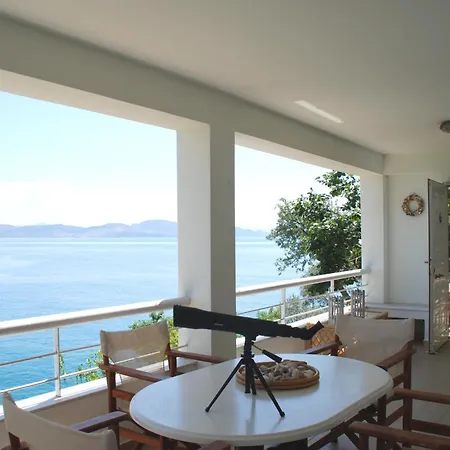 Linamare Maistro Appartement Kivérion