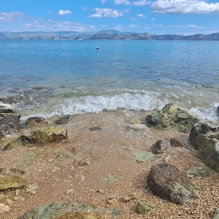 Linamare Maistro Appartamento Kivérion